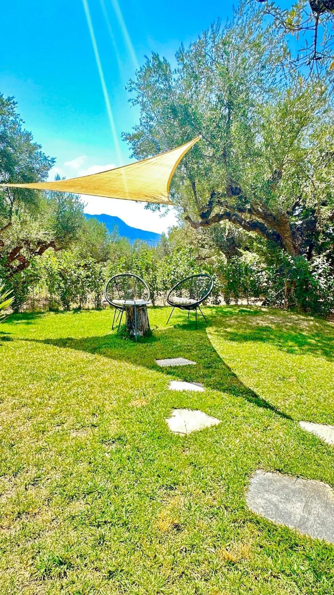 The Secret Garden At Villa Georgia Каламата Екстер'єр фото
